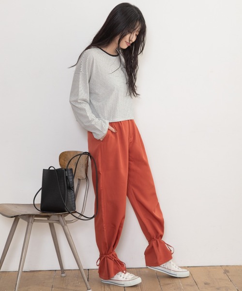 Mysa&Liina（ミーサリーナ）の「裾リボン2WAYパンツ（スラックス・レディース・カーキ/ブラック/ベージュ/ダークオレンジ・M）」の20枚目の写真