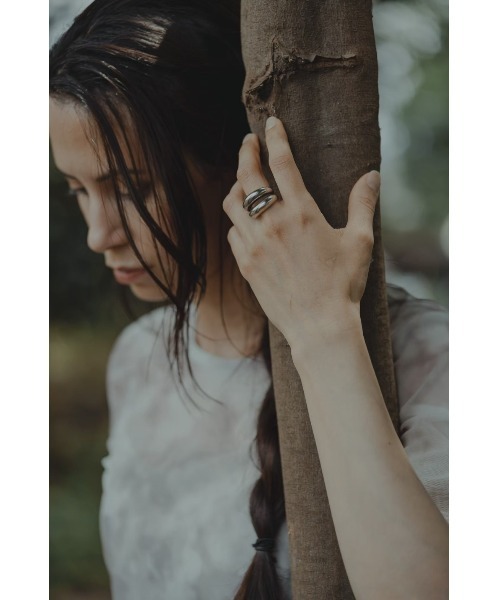 mou（モウ）の「【Na.moda】Plump 2stations ring（リング・レディース・シルバー系その他/ゴールド/シルバー・FREE）」の10枚目の写真