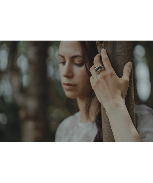 mou（モウ）の「【Na.moda】Plump 2stations ring（リング・レディース・シルバー系その他/ゴールド/シルバー・FREE）」の14枚目の写真