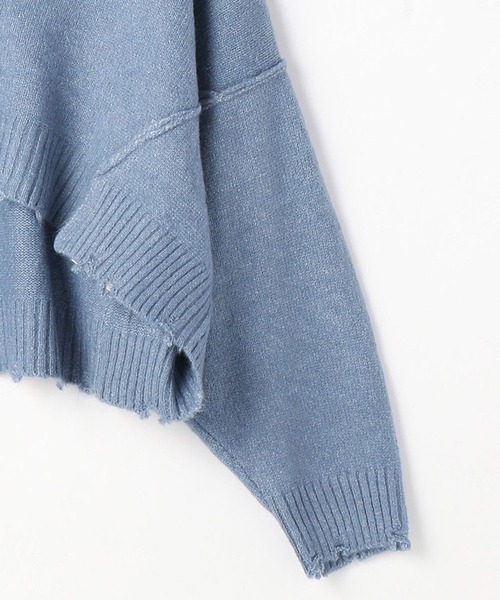 179/WG（イチナナキュウダブルジー）の「Vネックダメージニット（Tシャツ/カットソー・レディース・オフホワイト/ブラック/サックスブルー・FREE）」の12枚目の写真