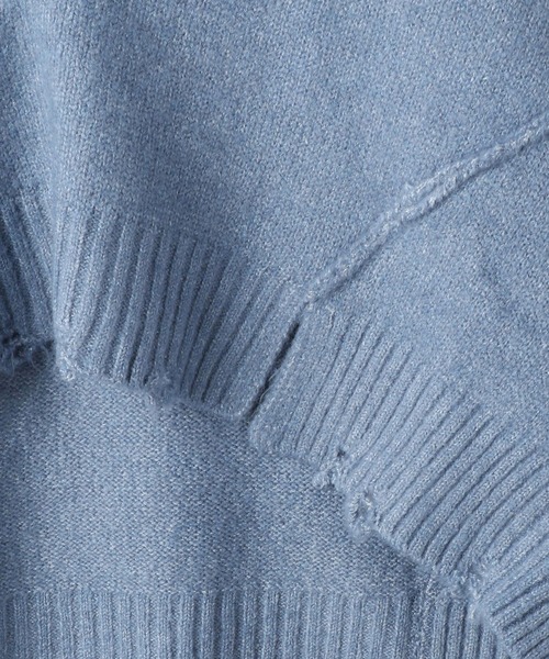 179/WG（イチナナキュウダブルジー）の「Vネックダメージニット（Tシャツ/カットソー・レディース・オフホワイト/ブラック/サックスブルー・FREE）」の18枚目の写真