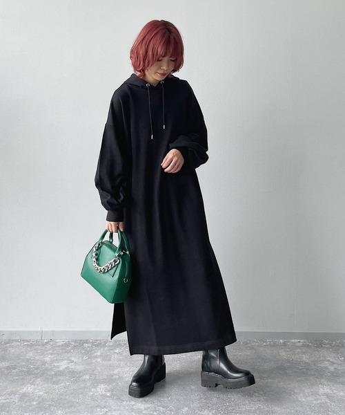 PAGEBOY（ページボーイ）の「ボリュームスリーブパーカーワンピース（ワンピース・レディース・ブラック/ブラウン系その他/グリーン系その他・FREE）」の13枚目の写真