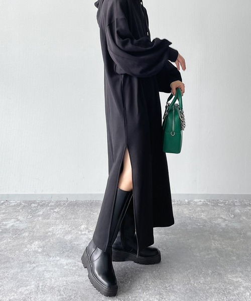 PAGEBOY（ページボーイ）の「ボリュームスリーブパーカーワンピース（ワンピース・レディース・ブラック/ブラウン系その他/グリーン系その他・FREE）」の10枚目の写真