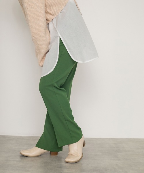 w closet（ダブルクローゼット）の「セミフレアスリットパンツ（スラックス・レディース・ブラック/グリーン/ラベンダー/ダークオレンジ/モスグリーン/モカ/ライム/ダークグリーン/サックスブルー・S/M）」の19枚目の写真