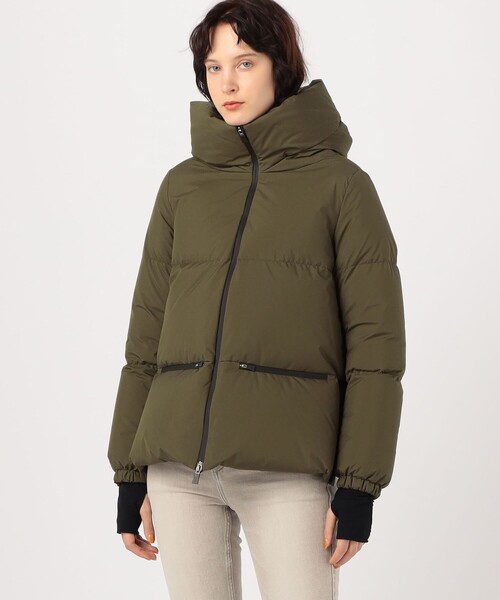 【セール】未使用 約15万 HERNO洗えるライトダウンジャケット 春先に♡42 Yahoo!オークション -「herno ダウン 42」(ファッション) の落札相場