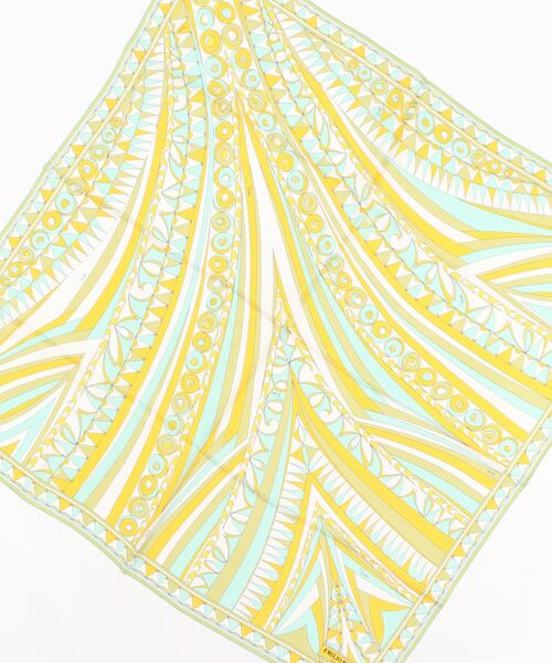EMILIO PUCCI（エミリオプッチ）の「SCARVES - SCARVES - SCARF（ストール/ショール・レディース・オレンジ/ライトグリーン・ONE SIZE）」の3枚目の写真