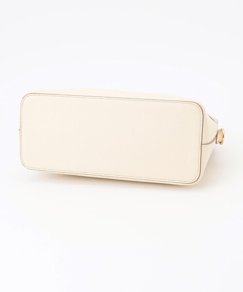 ANY SIS（エニィスィス）の「レディーユースブガッティ バッグ（ショルダーバッグ・レディース・ブラック系/ベージュ系/アイボリー系・2）」の10枚目の写真