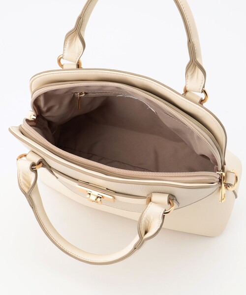 ANY SIS（エニィスィス）の「レディーユースブガッティ バッグ（ショルダーバッグ・レディース・ブラック系/ベージュ系/アイボリー系・2）」の22枚目の写真