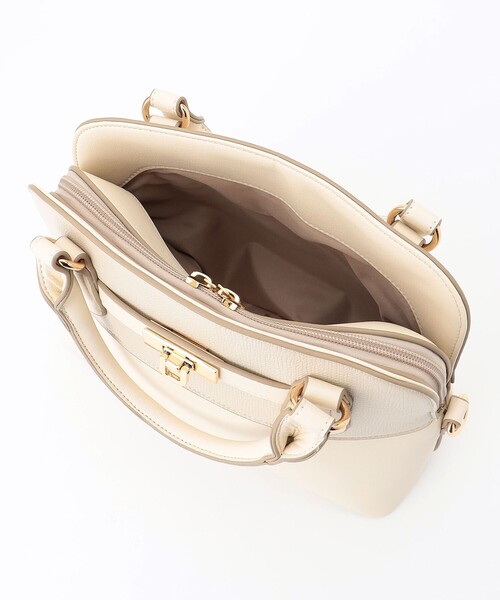 ANY SIS（エニィスィス）の「レディーユースブガッティ バッグ（ショルダーバッグ・レディース・ブラック系/ベージュ系/アイボリー系・2）」の21枚目の写真