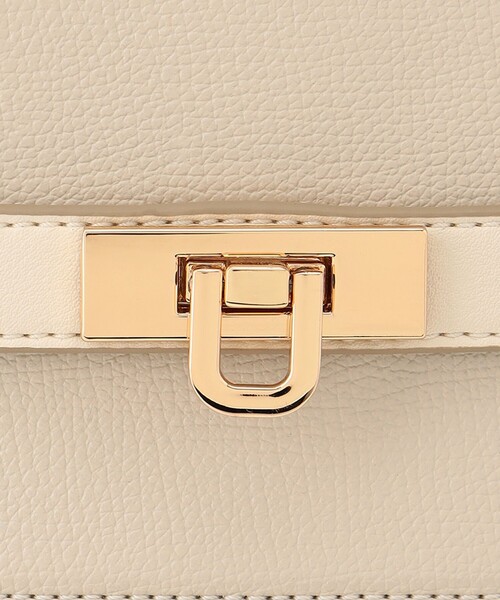 ANY SIS（エニィスィス）の「レディーユースブガッティ バッグ（ショルダーバッグ・レディース・ブラック系/ベージュ系/アイボリー系・2）」の20枚目の写真