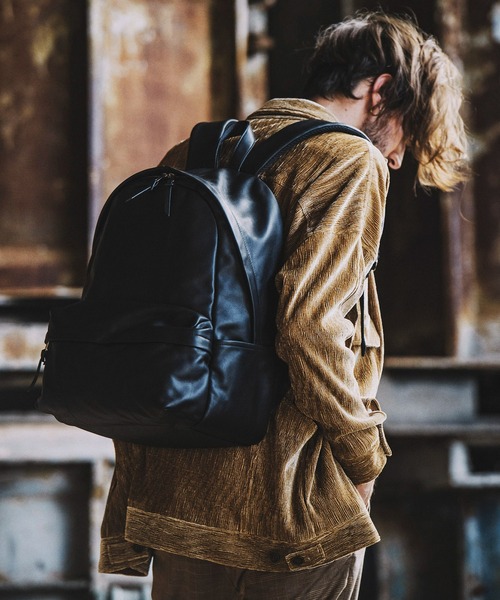 NO ID.（ノーアイディ）の「カウレザーバッグパック（バックパック/リュック・メンズ・ブラック・ONE SIZE）」の18枚目の写真