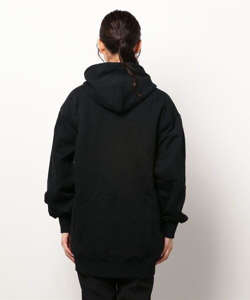 KOBE LETTUCE(コウベレタス)の「裏ボアジップアップビッグパーカー(パーカー・レディース・ブラック/グレー・FREE)」の4枚目の写真