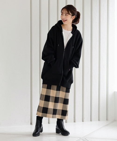 KOBE LETTUCE(コウベレタス)の「裏ボアジップアップビッグパーカー(パーカー・レディース・ブラック/グレー・FREE)」の8枚目の写真