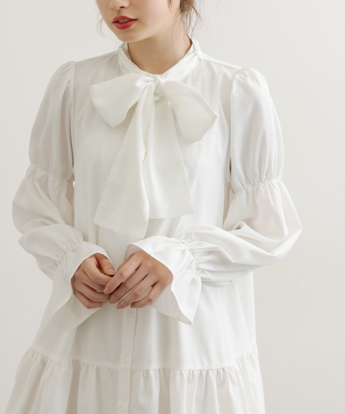 OLIVE des OLIVE（オリーブデオリーブ）の「ボウタイチュニックワンピ（ワンピース・レディース・ベージュ/オフホワイト/ワンウォッシュ・FREE）」の10枚目の写真