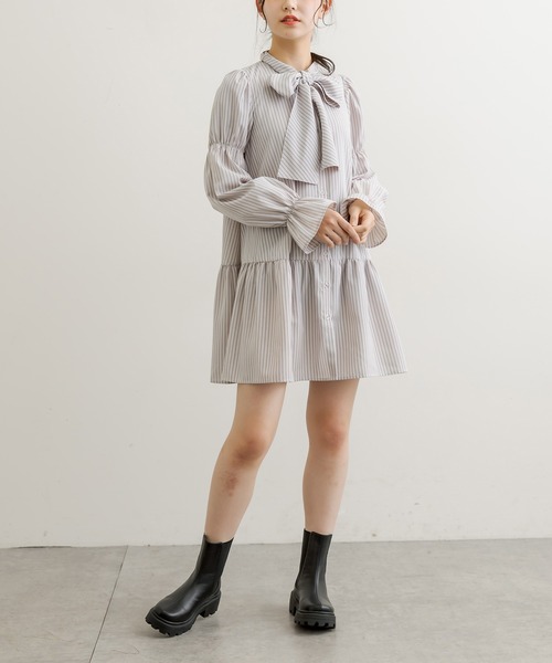 OLIVE des OLIVE（オリーブデオリーブ）の「ボウタイチュニックワンピ（ワンピース・レディース・ベージュ/オフホワイト/ワンウォッシュ・FREE）」の18枚目の写真