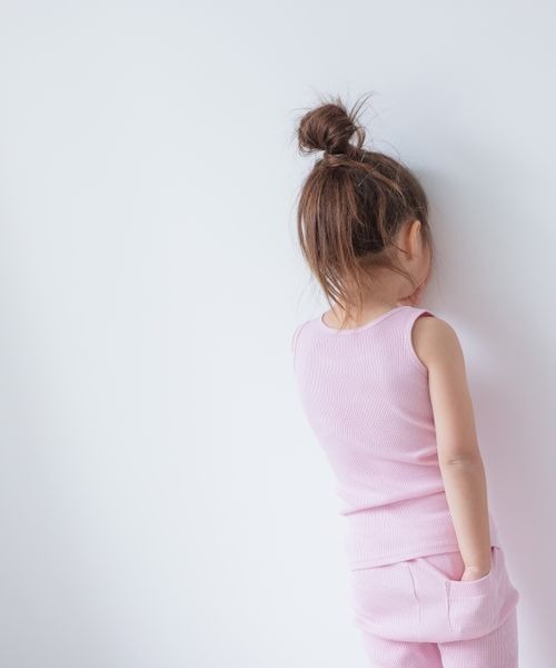 LOWRYS FARM(ローリーズファーム)の「リブタンク 261676(タンクトップ・キッズ・チャコールグレー/グレー/ピンク/ブルー/ブラック×ホワイト/グリーン系その他/グリーン/イエロー/ベージュ系その他・110cm/120cm/130cm/140cm/150cm)」の16枚目の写真