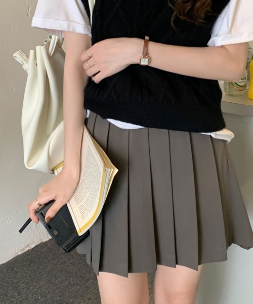 .KOM（ドットコム）の「A'GEM/9 × .kom『.kom/ドットケーオーエム』プリーツスカート（スカート・レディース・ブラック/ブラウン/グレー/アイボリー・S/M）」の3枚目の写真
