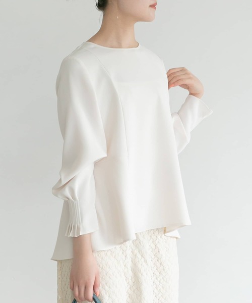 URBAN RESEARCH ROSSO WOMEN（アーバンリサーチ　ロッソ）の「バックフレアブラウス（シャツ/ブラウス・レディース・オフホワイト/ピンク/ブラック・FREE）」の2枚目の写真