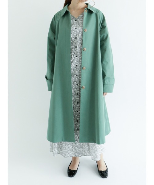 Te chichi（テチチ）の「フレアシルエットステンカラーコート（ステンカラーコート・レディース・グリーン/ブルー/ベージュ・ﾌﾘ-）」の2枚目の写真