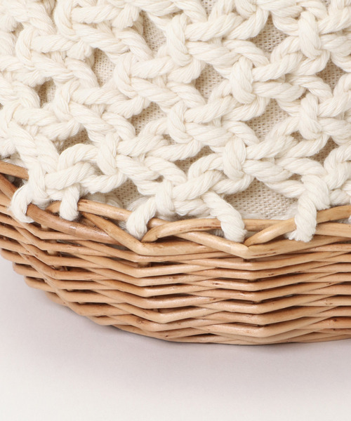 LBC（エルビーシー）の「Carmelina カメルリーナ 柳マクラメ巾着バッグ（ハンドバッグ・レディース・オフホワイト・FREE）」の9枚目の写真