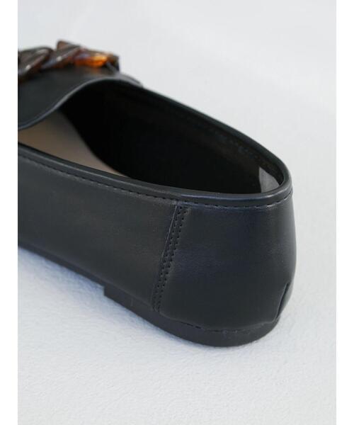 Green　Parks（グリーンパークス）の「・Robe Rouge チェーンローファー＊（パンプス・レディース・ブラック/オフホワイト・LL/S/M/L）」の4枚目の写真