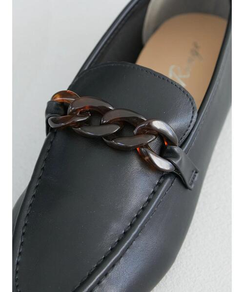 Green　Parks（グリーンパークス）の「・Robe Rouge チェーンローファー＊（パンプス・レディース・ブラック/オフホワイト・LL/S/M/L）」の5枚目の写真