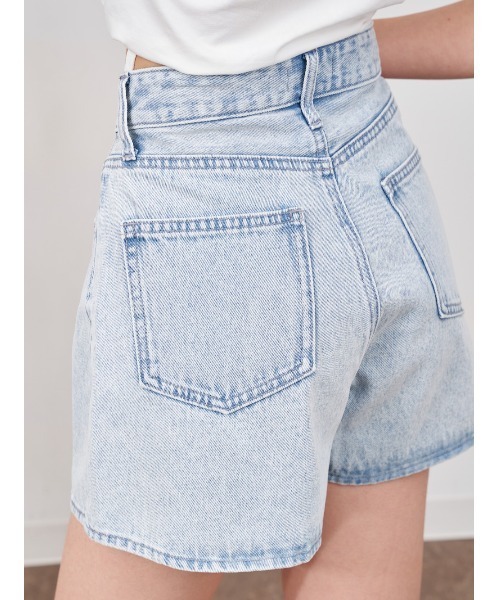 Darich（ダーリッチ）の「ウォッシュデニムショートパンツ