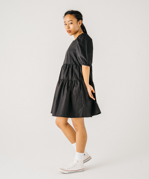 GIMME GIMME（ギミーギミー）の「【GIMME GIMME】Tiered dress gimw22s016（ワンピース・レディース・ブラック/ホワイト・M/S）」の22枚目の写真