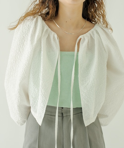 mystic（ミスティック）の「エンボスパフブラウス（シャツ/ブラウス・レディース・ブラック/オフホワイト/オリーブ・FREE）」の16枚目の写真