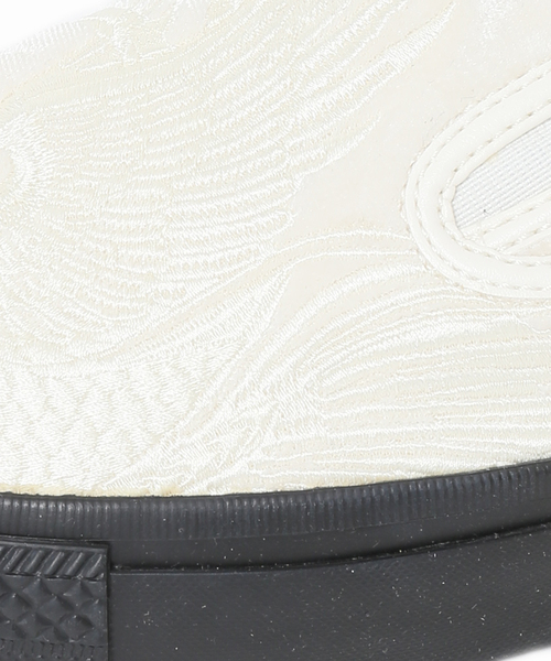 CONVERSE SKATEBOARDING（コンバーススケートボーディング）の「【Converse / コンバース】ＣＳ スリップオン ＳＫ シンペイウエノ ＋（スリッポン・メンズ・ホワイト・26cm/26.5cm/27cm/27.5cm/28cm）」の14枚目の写真