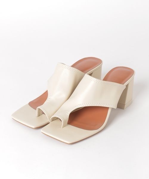 LOWRYS FARM（ローリーズファーム）の「トングヒールサンダル　260875（サンダル・レディース・ブラック/アイボリー・MEDIUM/LARGE）」の7枚目の写真