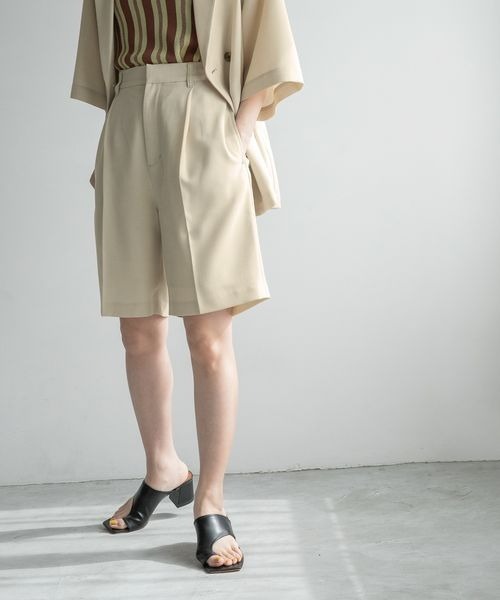 LOWRYS FARM（ローリーズファーム）の「トングヒールサンダル　260875（サンダル・レディース・ブラック/アイボリー・MEDIUM/LARGE）」の10枚目の写真