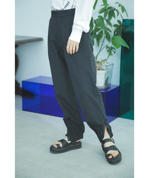 CREOLME（クレオルム）の「(CREOLME)ナイロントラックパンツ（その他パンツ・レディース・ホワイト系その他/ブラック・MEDIUM/SMALL）」の7枚目の写真