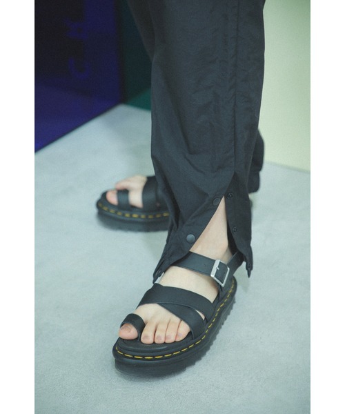 CREOLME（クレオルム）の「(CREOLME)ナイロントラックパンツ（その他パンツ・レディース・ホワイト系その他/ブラック・MEDIUM/SMALL）」の11枚目の写真