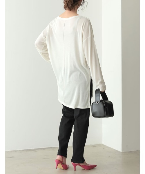 Re:EDIT（リエディ）の「シアーフライスセンターピンタックトップス（Tシャツ/カットソー・レディース・ブラック/オフホワイト/ブルー/グリーン/グレイッシュベージュ・MEDIUM/LARGE）」の13枚目の写真