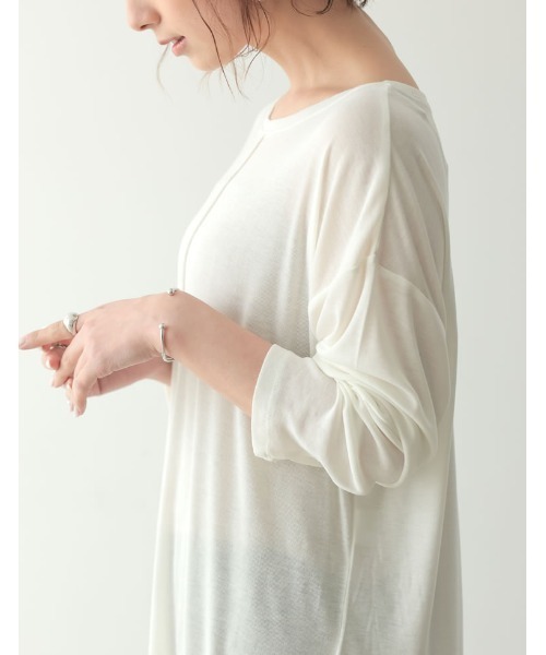 Re:EDIT（リエディ）の「シアーフライスセンターピンタックトップス（Tシャツ/カットソー・レディース・ブラック/オフホワイト/ブルー/グリーン/グレイッシュベージュ・MEDIUM/LARGE）」の10枚目の写真