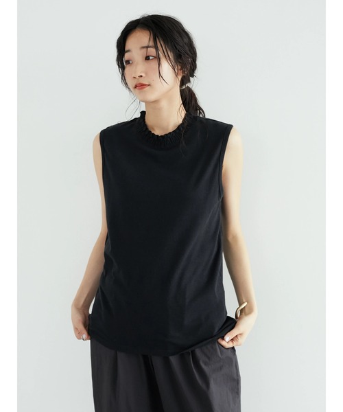 CRAFT STANDARD BOUTIQUE（クラフトスタンダードブティック）の「衿シャーリングタンクトップ　＊◆（タンクトップ・レディース・ブラック/オフホワイト・FREE）」の5枚目の写真