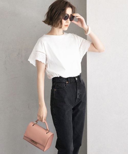 GeeRA(ジーラ)の「綿100%袖レースプルオーバー(Tシャツ/カットソー・レディース・ブラック/オフホワイト・LARGE/MEDIUM/X-LARGE)」の4枚目の写真