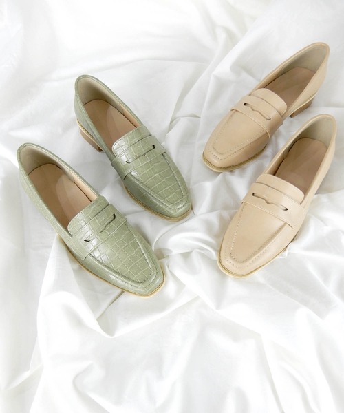 alala(アララ)の「コインローファー(ローファー・レディース・パイソン/ベージュ/キャメル/グリーン系その他/ベージュ系その他/ブラウン系その他/ブラック・LL/L/S/M)」の4枚目の写真