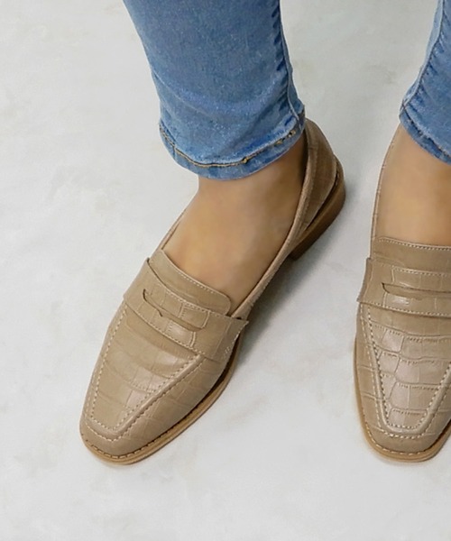 alala(アララ)の「コインローファー(ローファー・レディース・パイソン/ベージュ/キャメル/グリーン系その他/ベージュ系その他/ブラウン系その他/ブラック・LL/L/S/M)」の5枚目の写真