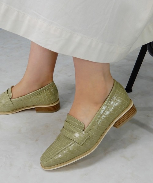 alala(アララ)の「コインローファー(ローファー・レディース・パイソン/ベージュ/キャメル/グリーン系その他/ベージュ系その他/ブラウン系その他/ブラック・LL/L/S/M)」の6枚目の写真