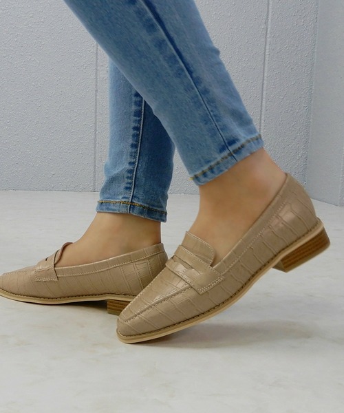 alala(アララ)の「コインローファー(ローファー・レディース・パイソン/ベージュ/キャメル/グリーン系その他/ベージュ系その他/ブラウン系その他/ブラック・LL/L/S/M)」の13枚目の写真