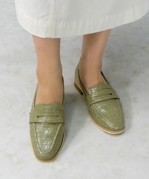 alala(アララ)の「コインローファー(ローファー・レディース・パイソン/ベージュ/キャメル/グリーン系その他/ベージュ系その他/ブラウン系その他/ブラック・LL/L/S/M)」の18枚目の写真