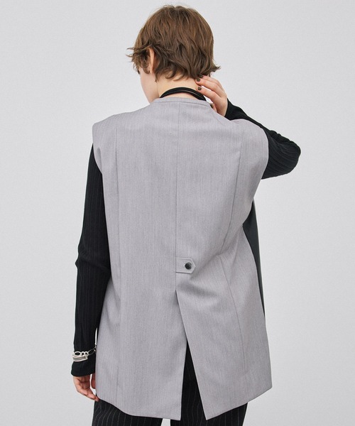 PUBLIC TOKYO（パブリックトウキョウ）の「ヘリンボーンプルオーバージレ（ベスト・レディース・ベージュ/グレー・FREE）」の21枚目の写真