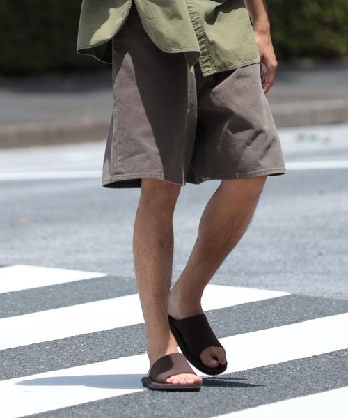 BEAMS（ビームス）の「BEAMS / 1プリーツ ワイドシルエット カラーショーツ（その他パンツ・メンズ・オリーブ/レッド系その他6・X-LARGE/MEDIUM/LARGE/SMALL）」の2枚目の写真