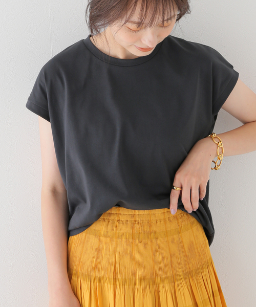 B.C STOCK（ベーセーストック）の「汗染み防止フレンチスリーブT（Tシャツ/カットソー・レディース・ブラック/ベージュ/パープル/ネイビー・FREE）」の2枚目の写真