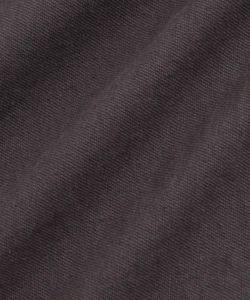 ADAM ET ROPE'（アダムエロペ）の「オーバーサイズ ミドル丈 ホスピタルコート/イージーケア/ユニセックス（ステンカラーコート・メンズ・チャコールグレー/カーキ・M/L）」の10枚目の写真