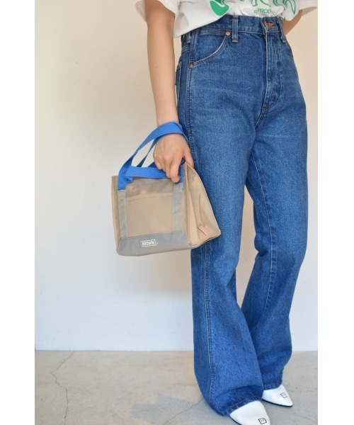 THEATRE PRODUCTS（シアタープロダクツ）の「リサイクルボトルスクエアトートバッグ-S-（ショルダーバッグ・レディース・ブラウン/ベージュ/カーキ・FREE）」の10枚目の写真