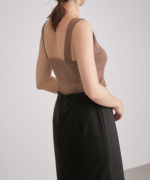 COLLAGE GALLARDAGALANTE(コラージュガリャルダガランテ)の「【OT】ヘルシーさをUPさせる/ニットタンク/手洗い可(タンクトップ・レディース・ブラック/ベージュ/パープル・FREE)」の20枚目の写真