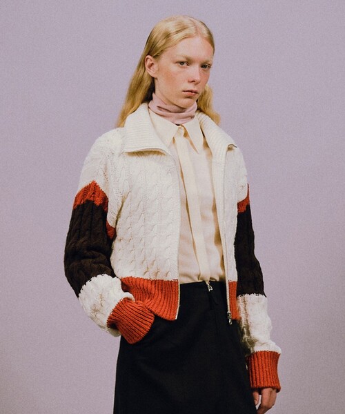 JOSEPH STUDIO（ジョゼフストゥディオ）の「ハスキー　ニットカーディガン（ニット/セーター・レディース・ダークグリーン系/アイボリー系・MEDIUM/SMALL）」の3枚目の写真